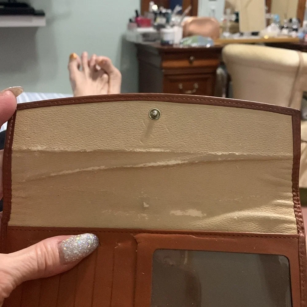 Vintage Dooney and Bourke fold wallet